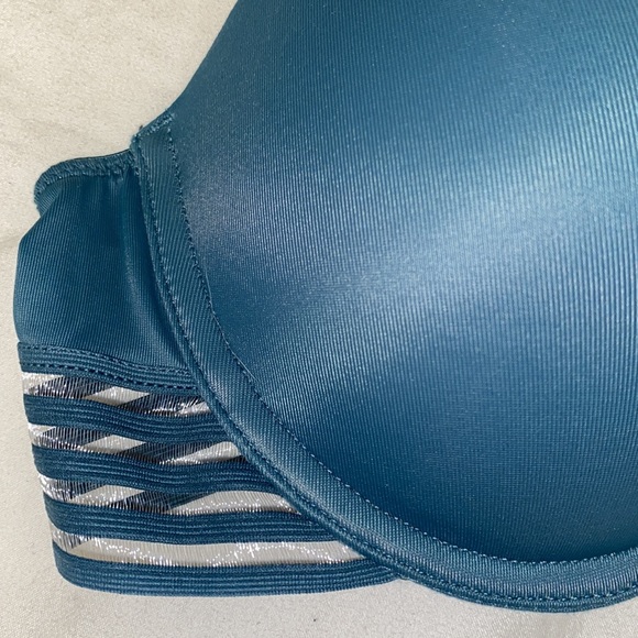 bra - Picture 2 of 3